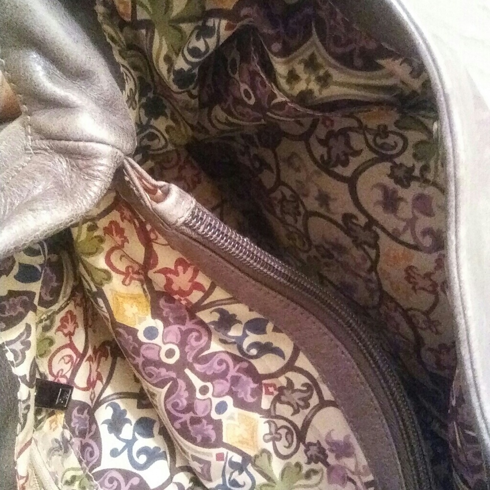 Purse - Picture 3 of 4
